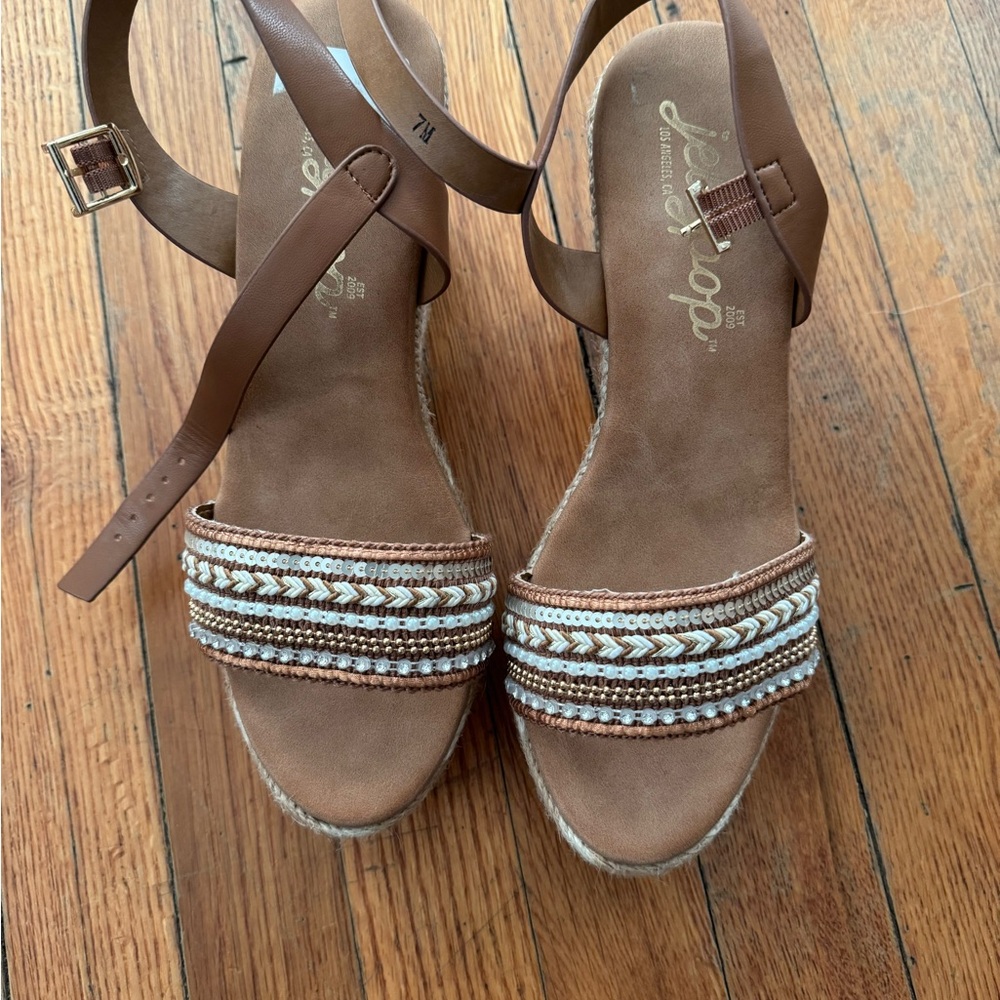 Life Stride Brown Sandals with Bohemian Accents